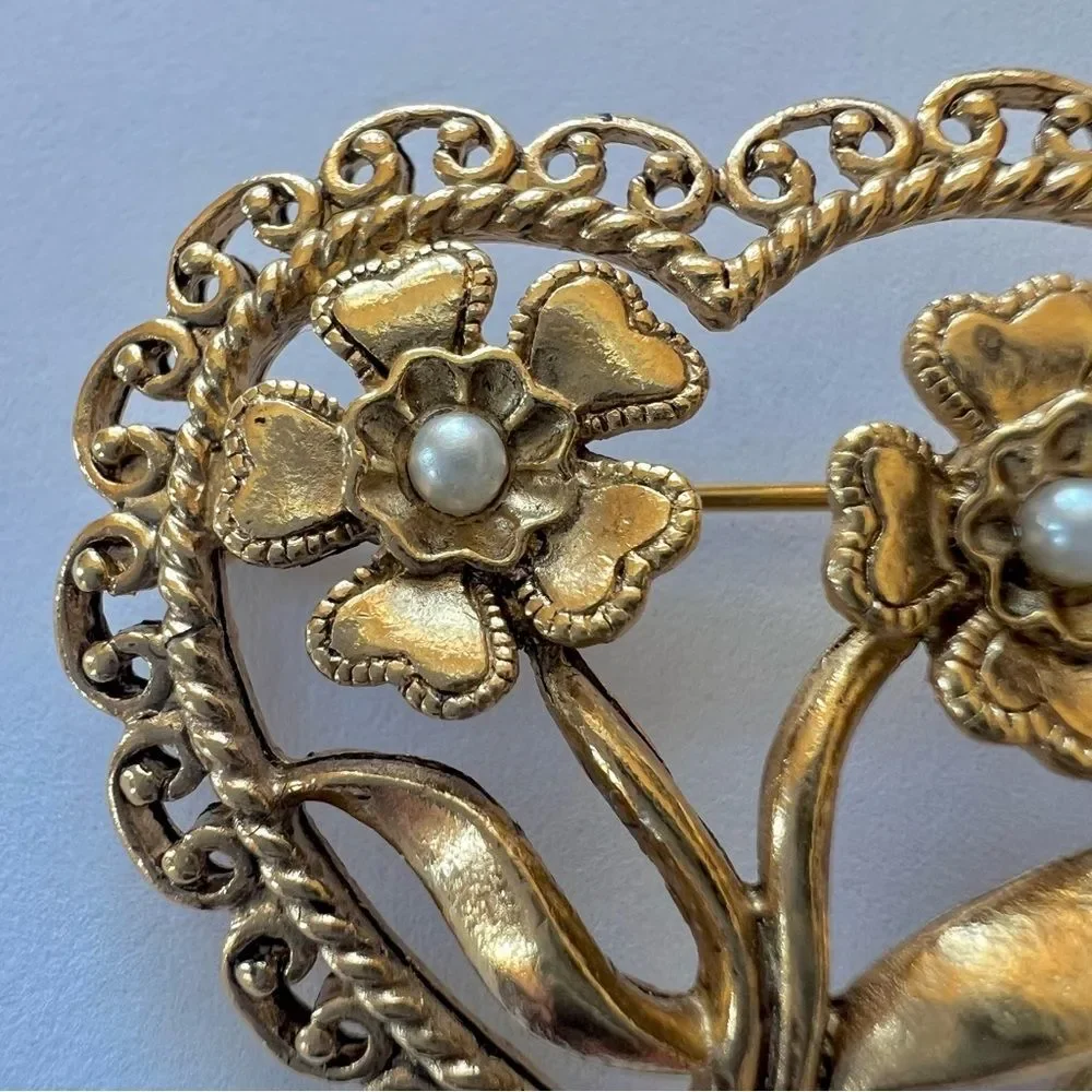 Vintage Gold Tone Heart Flower Faux Pearl Brooch